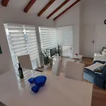 Villa Nika Mlini