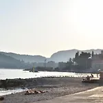 Nika * Mlini