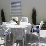 Apartment Villa Nika Mlini *