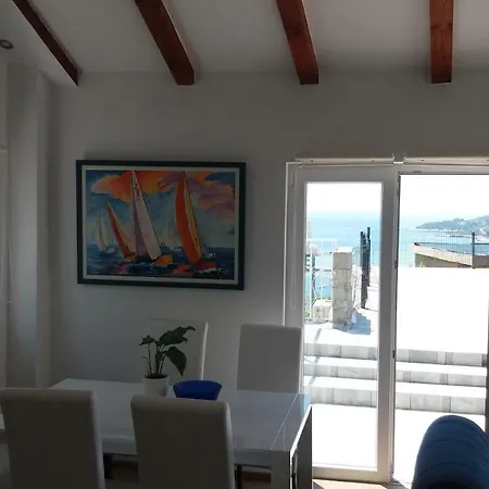 Nika Apartmán *