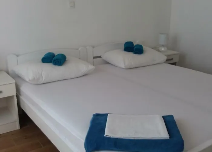 Villa Nika Mlini 아파트