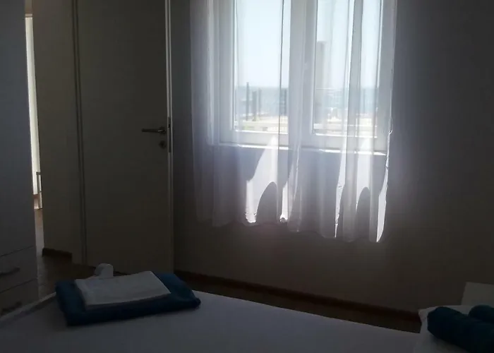 Villa Nika Mlini 아파트 *